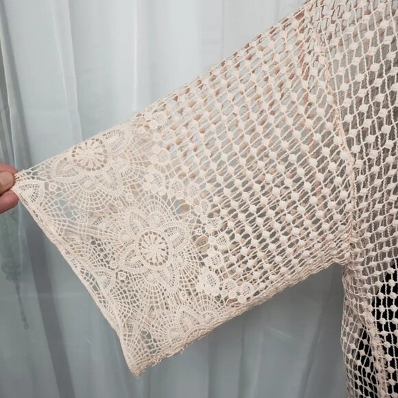 Elegant Cream Open-Knit Women's Jacket - Picture 7 of 13